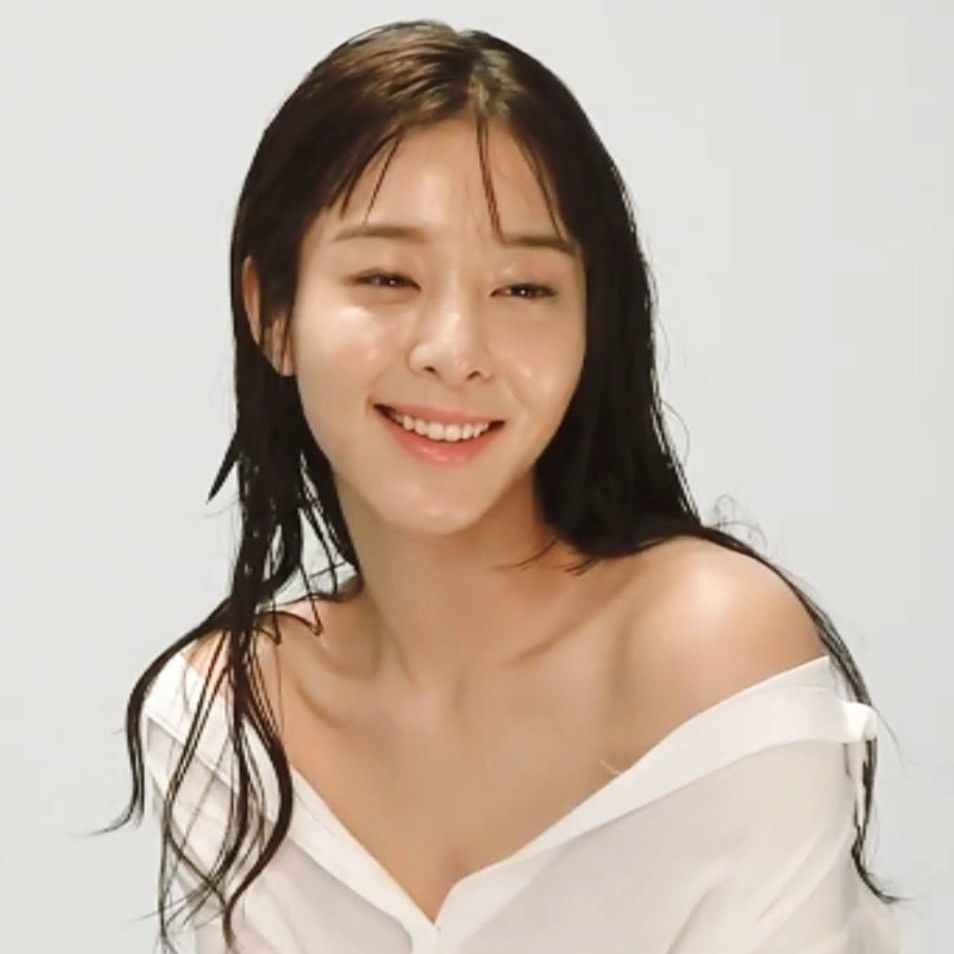 Latest photo of Seol Inah