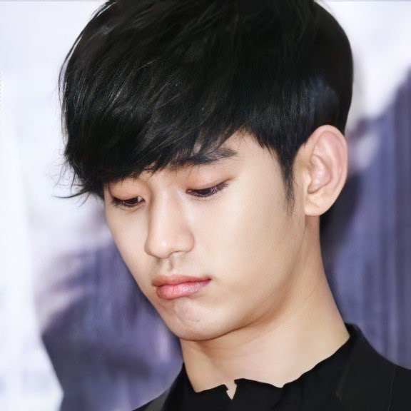 Behind-the-scenes cut of Kim Soohyun