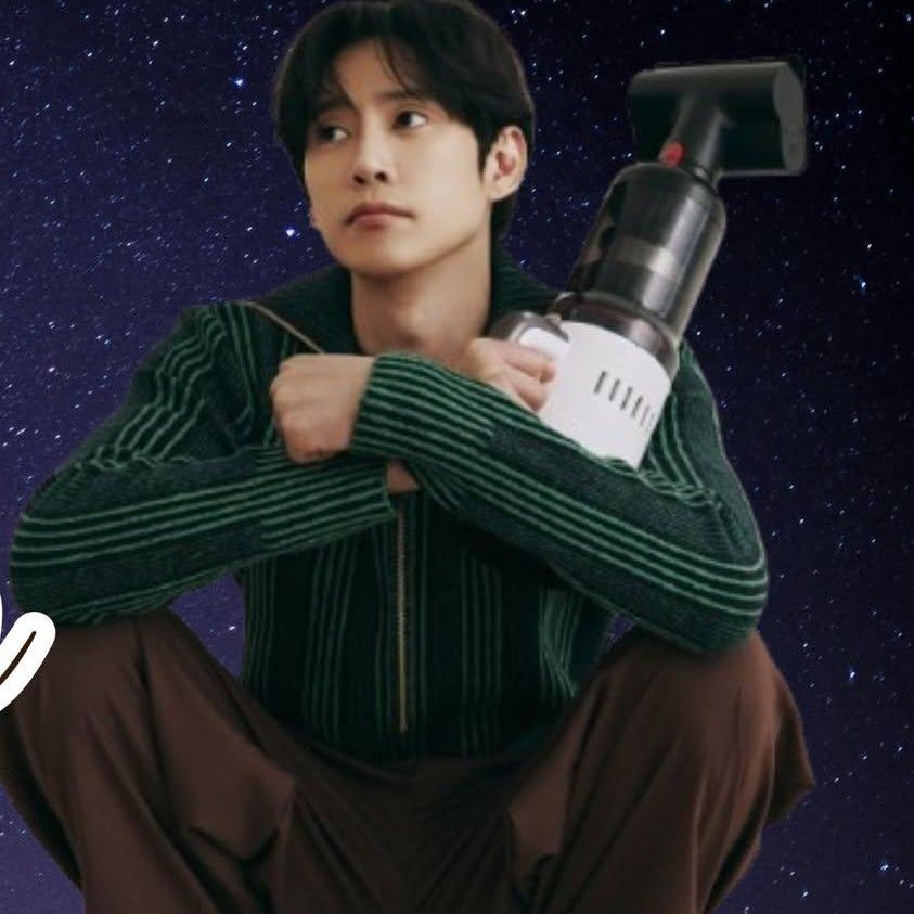 Latest photo of Park Sunghoon