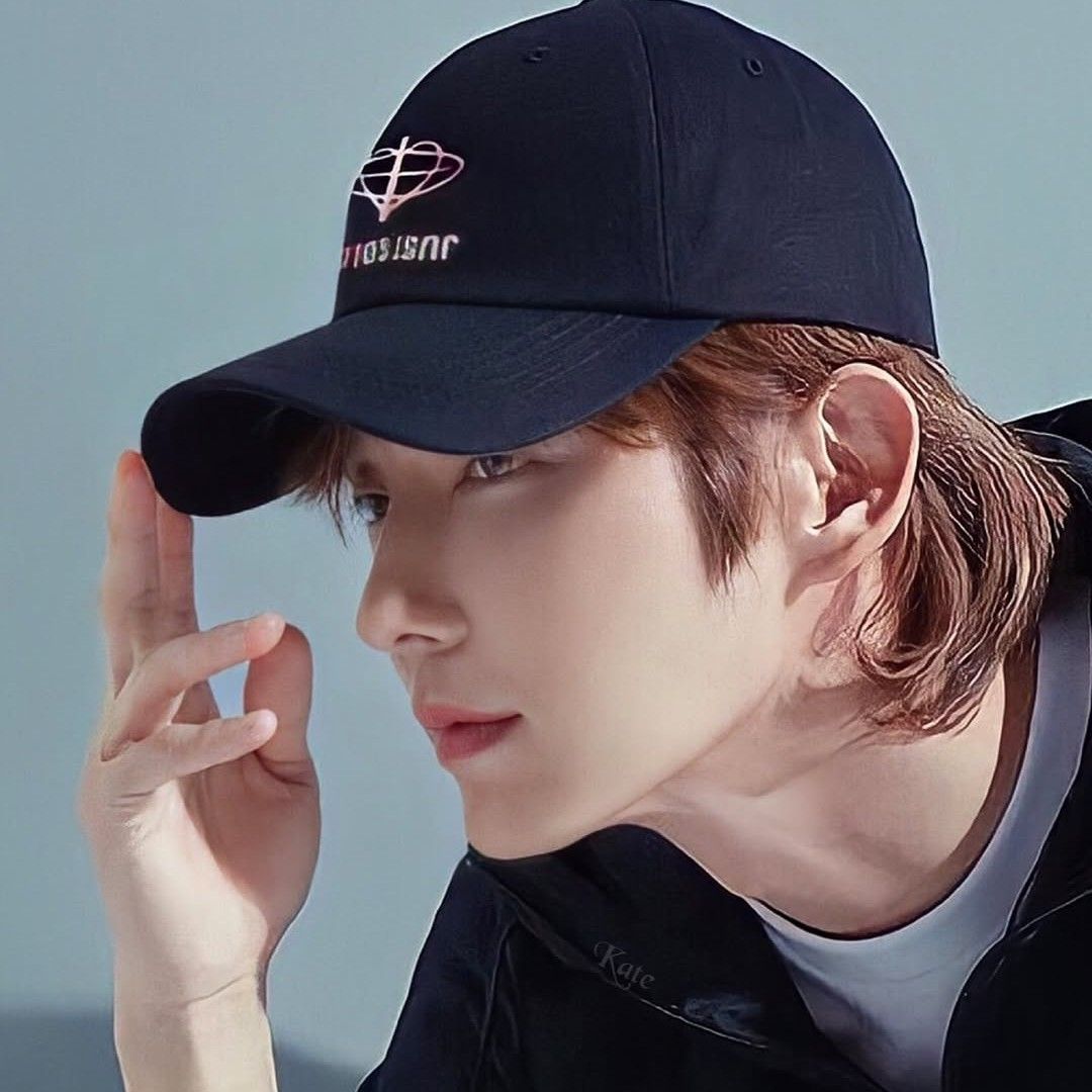 Recent activity shot of Lee Joongi