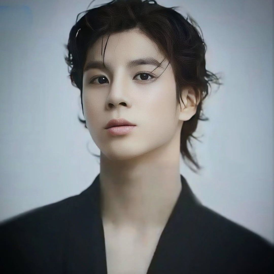 Latest photo of Jeong Dongwon
