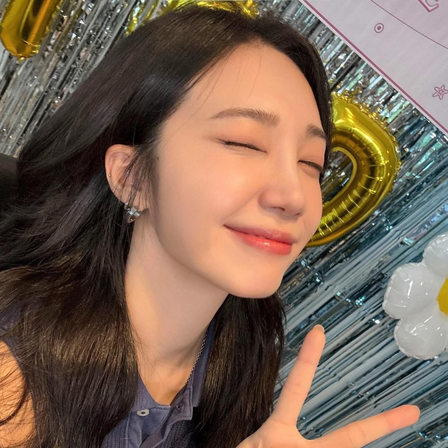 A moment captured by a fan of Jung Eunji