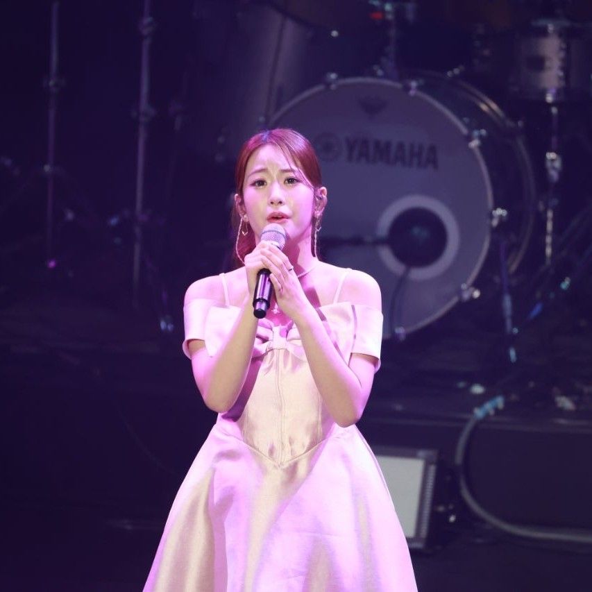 Latest photo of Oh Yujin