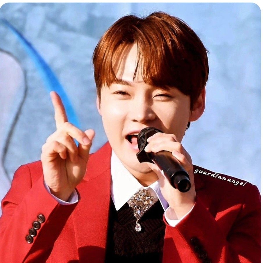 A moment captured by a fan of Park Seojin