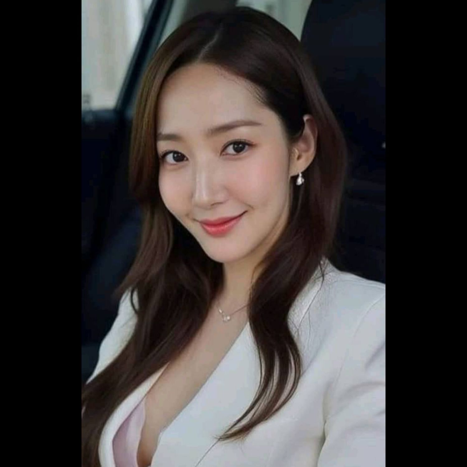 Latest photo of Park Minyoung