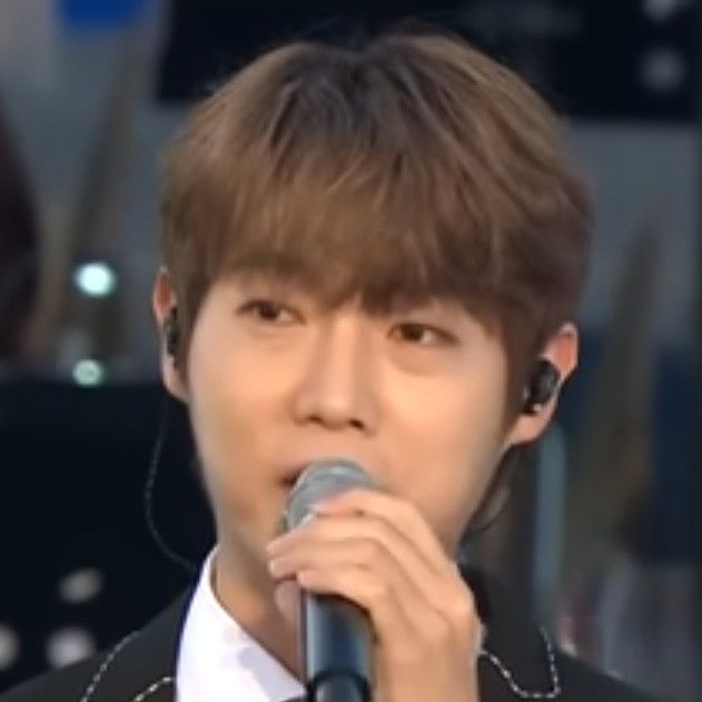 Latest photo of Son Taejin
