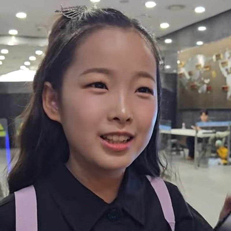 A moment captured by a fan of Lee Sooyeon