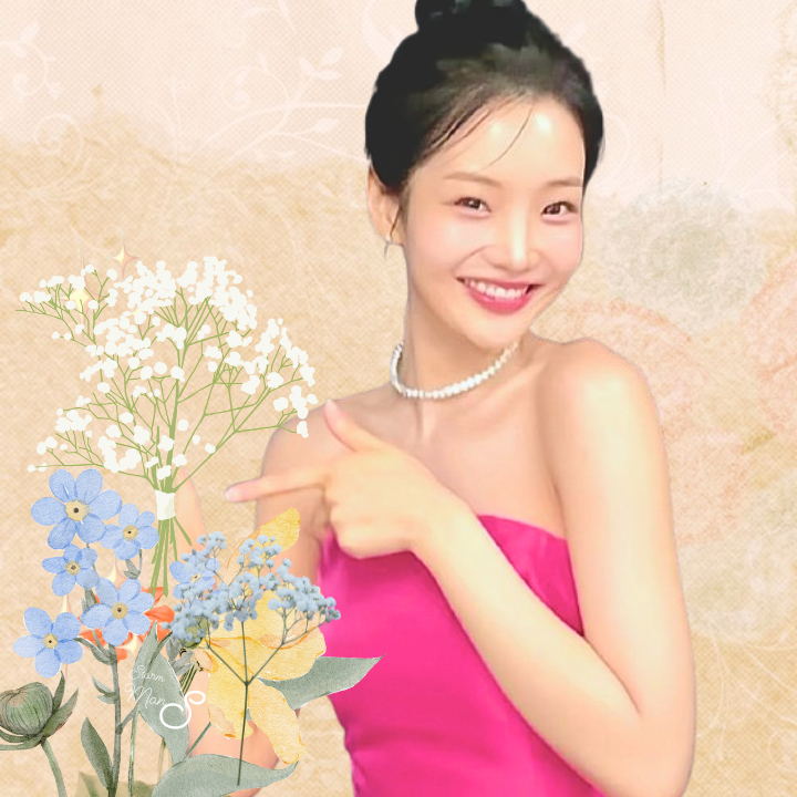 Recent activity shot of Kim Soyeon (2004)