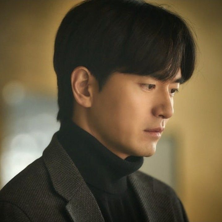 A moment captured by a fan of Lee Jinwook