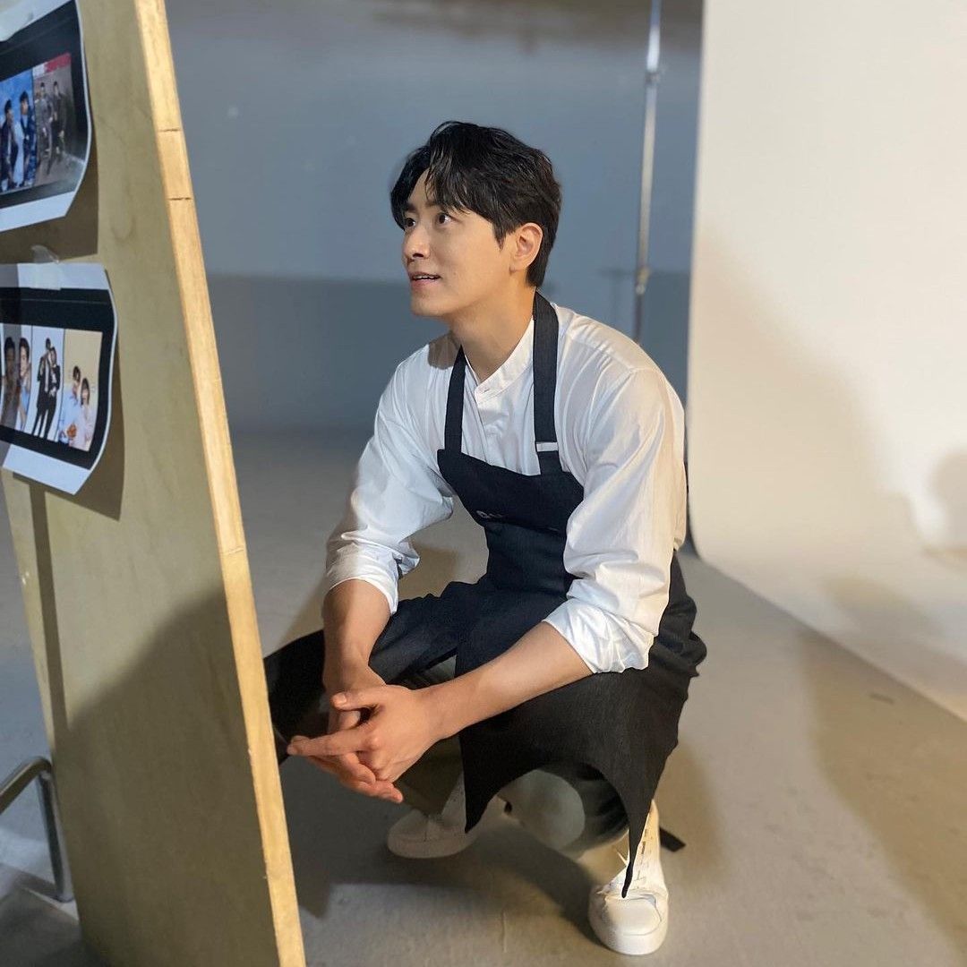 A moment captured by a fan of Lee Joonhyuk