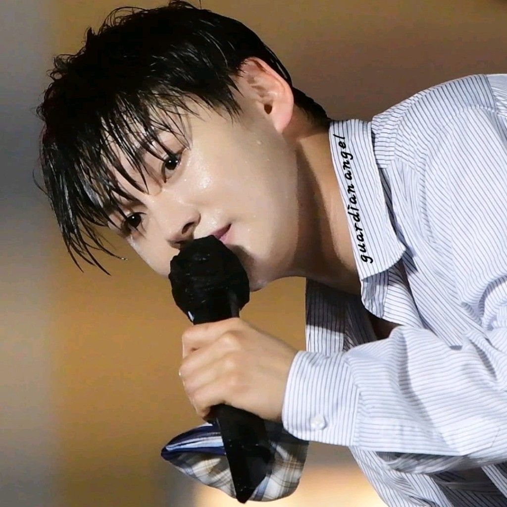 박서진의 비하인드 컷