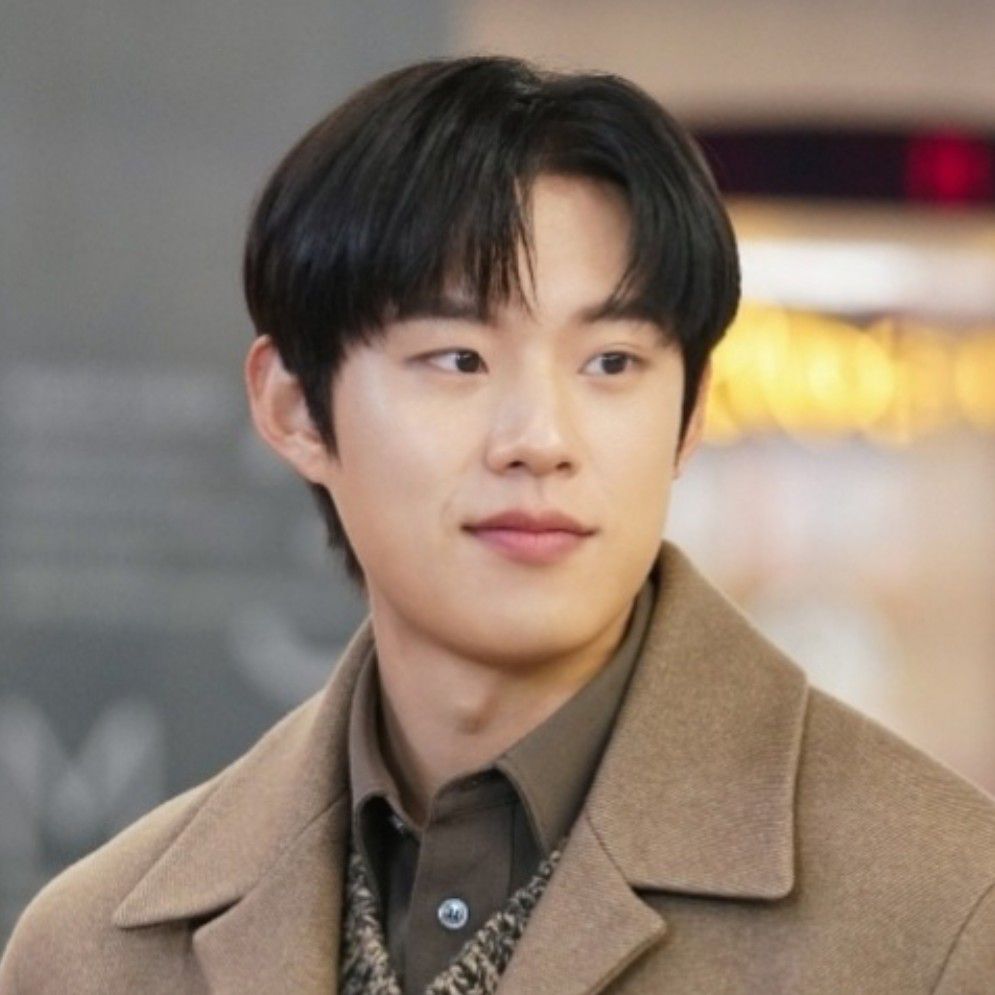 Latest photo of Kim Sungcheol