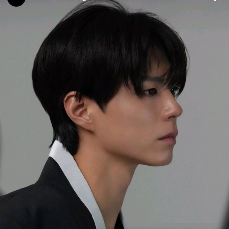 A moment captured by a fan of Park Bogum