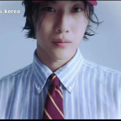 A moment captured by a fan of Lee Jongwon