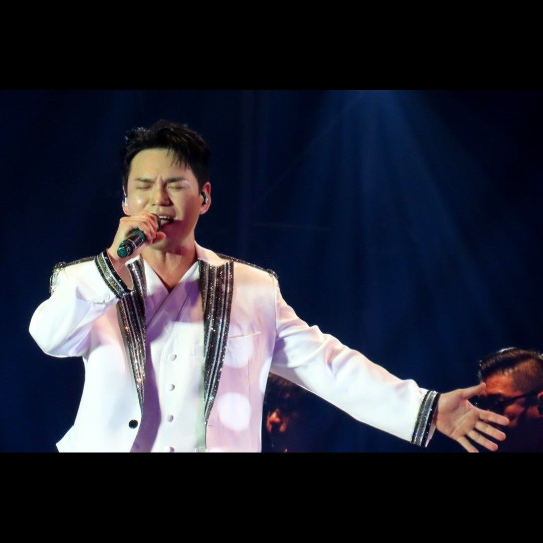 Recent activity shot of Lee Jung