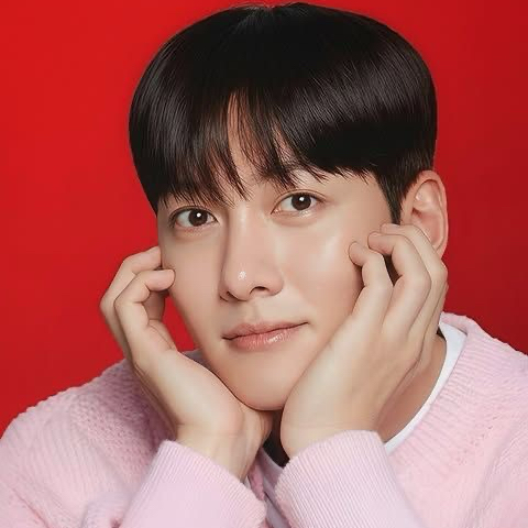 Recent activity shot of Ji Changwook