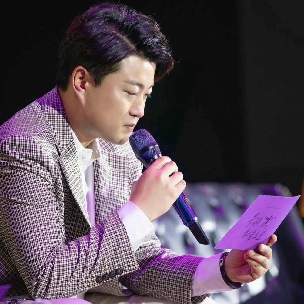 Foto terbaru dari Kim Hojoong