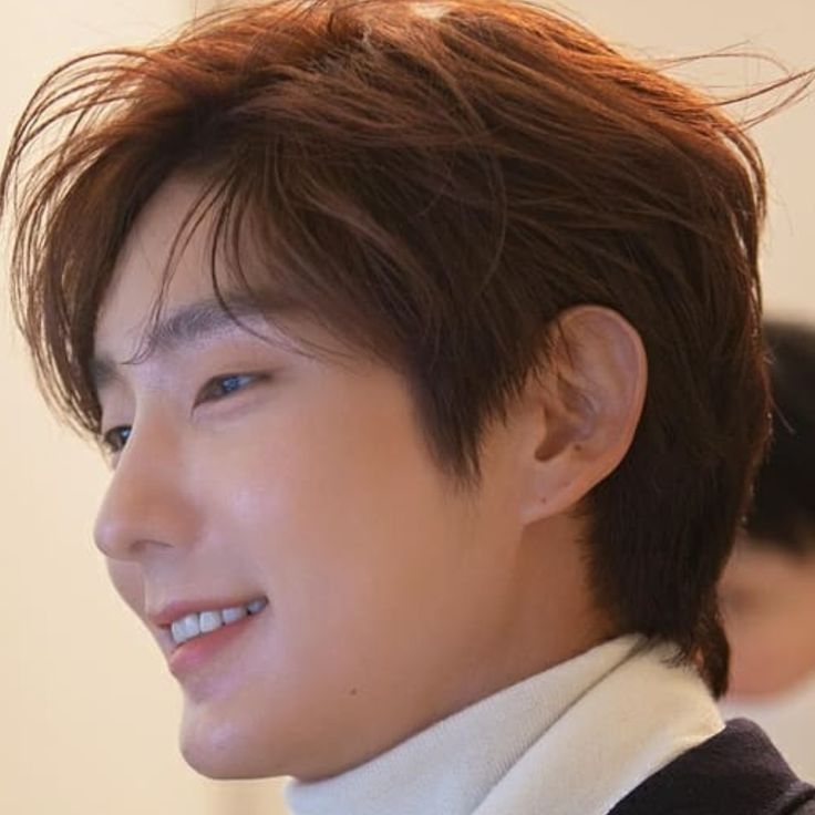 Recent activity shot of Lee Joongi