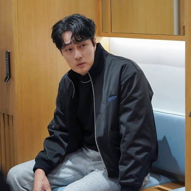 Latest photo of So Jisub