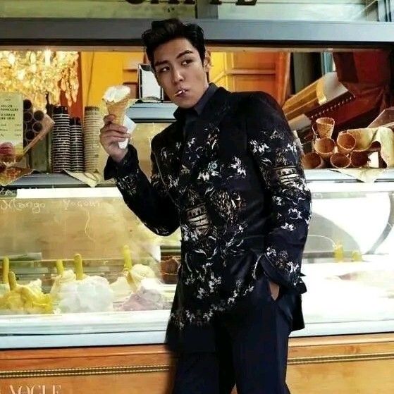 Latest photo of T.O.P