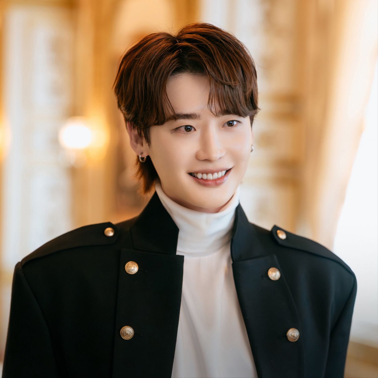 Latest photo of Lee Jongsuk