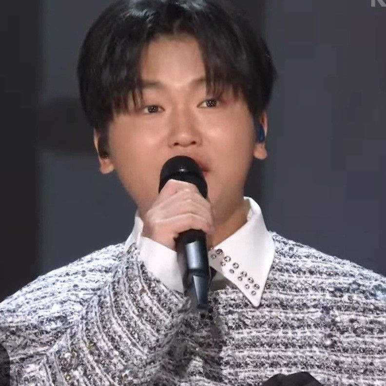 Recent activity shot of Park Sungon