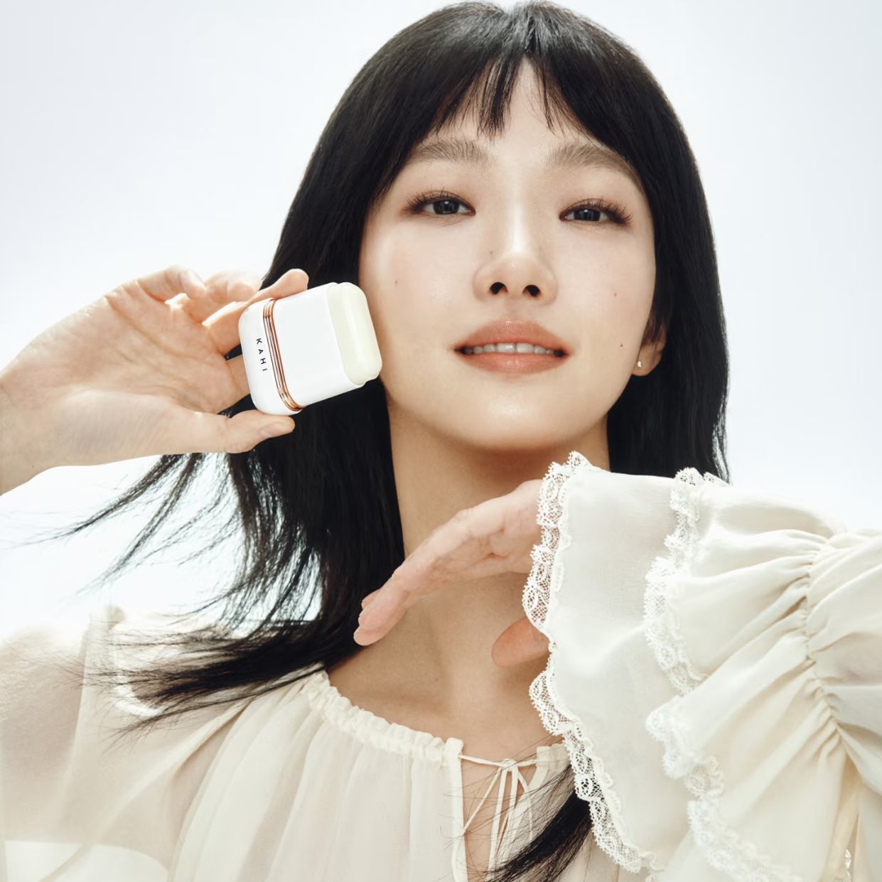 Behind-the-scenes cut of Kim Goeun