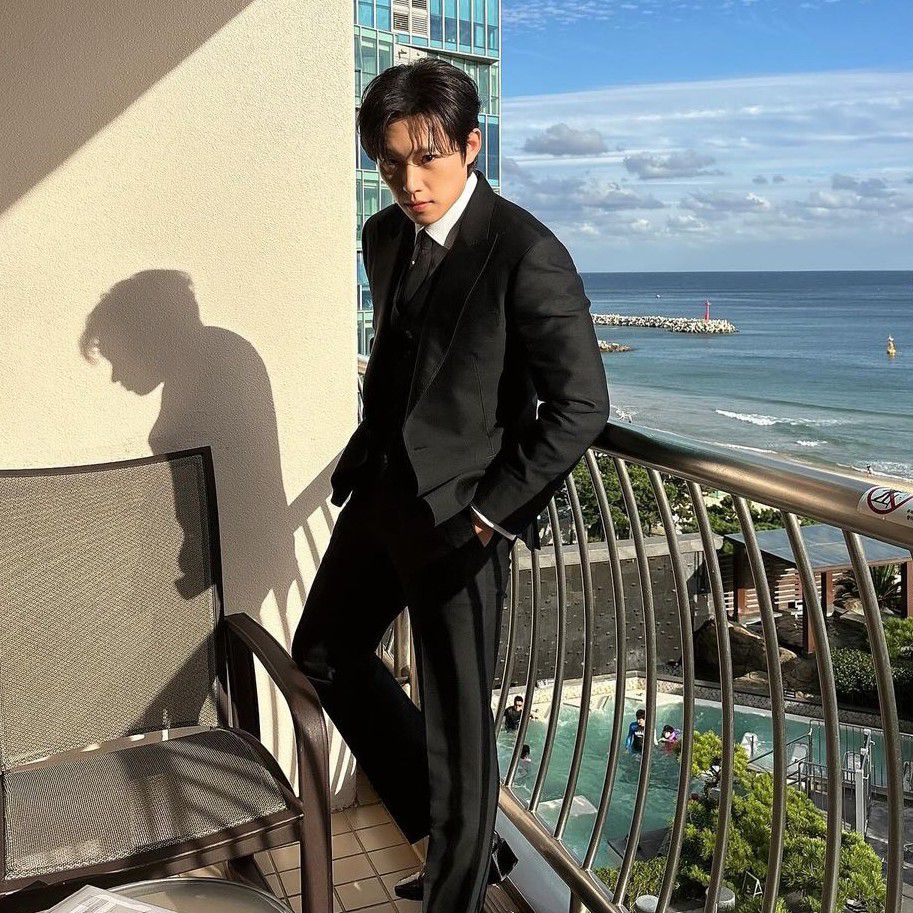 Recent activity shot of Kim Sungcheol