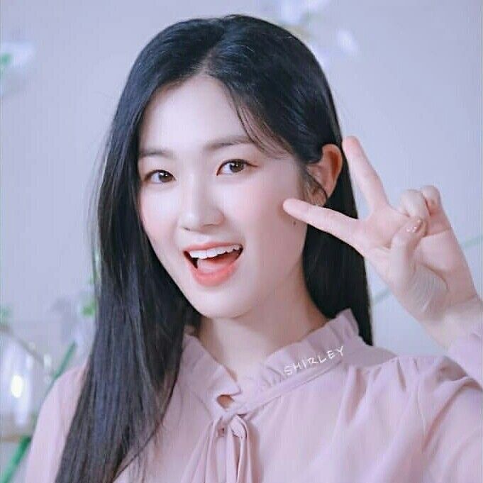 김혜윤의 비하인드 컷