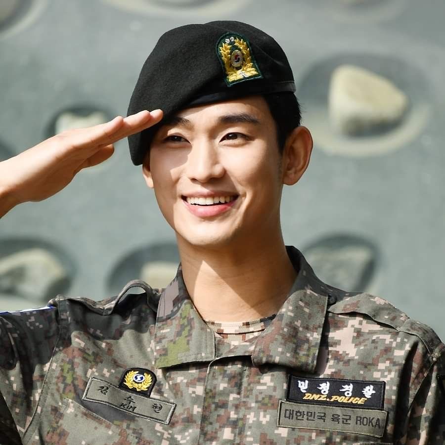Cuplikan di balik layar dari Kim Soohyun