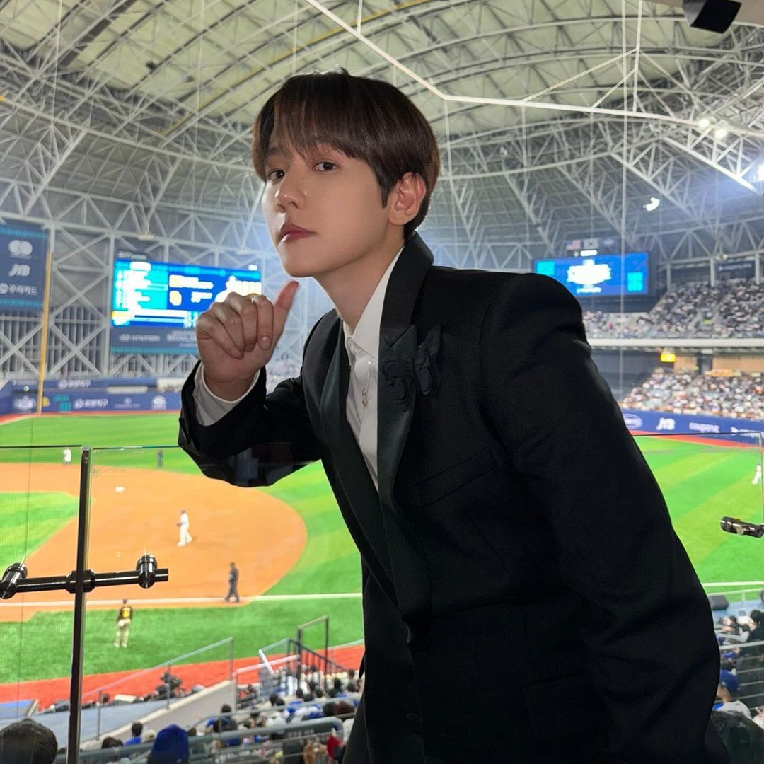 A moment captured by a fan of Baekhyun
