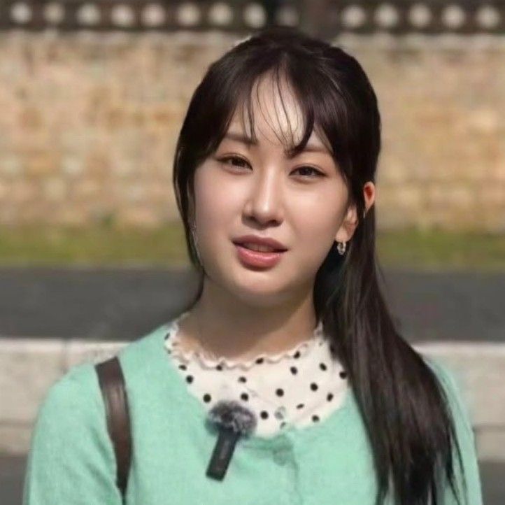 Foto kegiatan terbaru dari Jeon Yujin