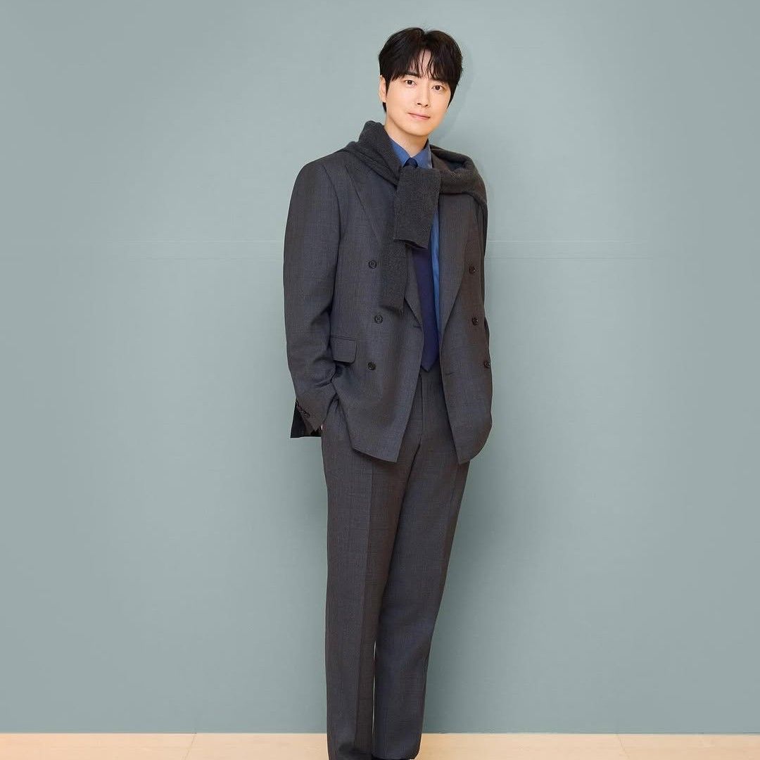 Recent activity shot of Lee Joonhyuk