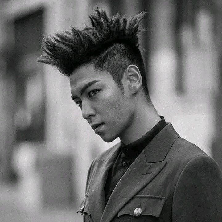 Behind-the-scenes cut of T.O.P