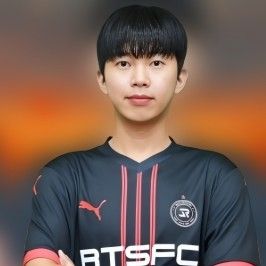 Recent activity shot of Lim Youngwoong
