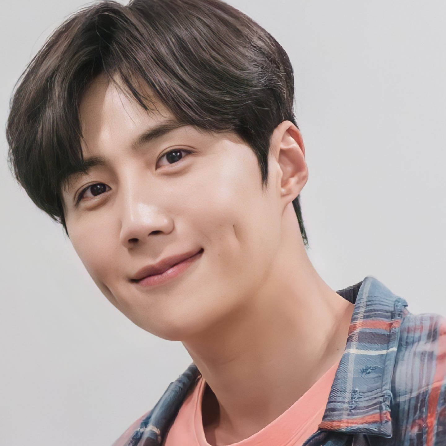 Latest photo of Kim Seonho