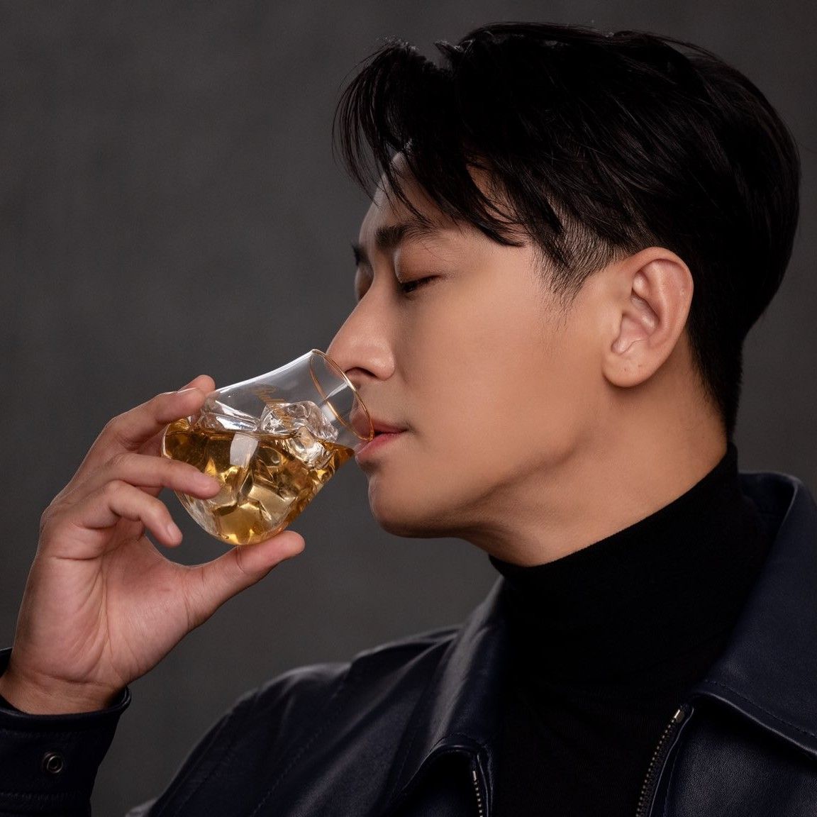 Recent activity shot of Joo Jihoon