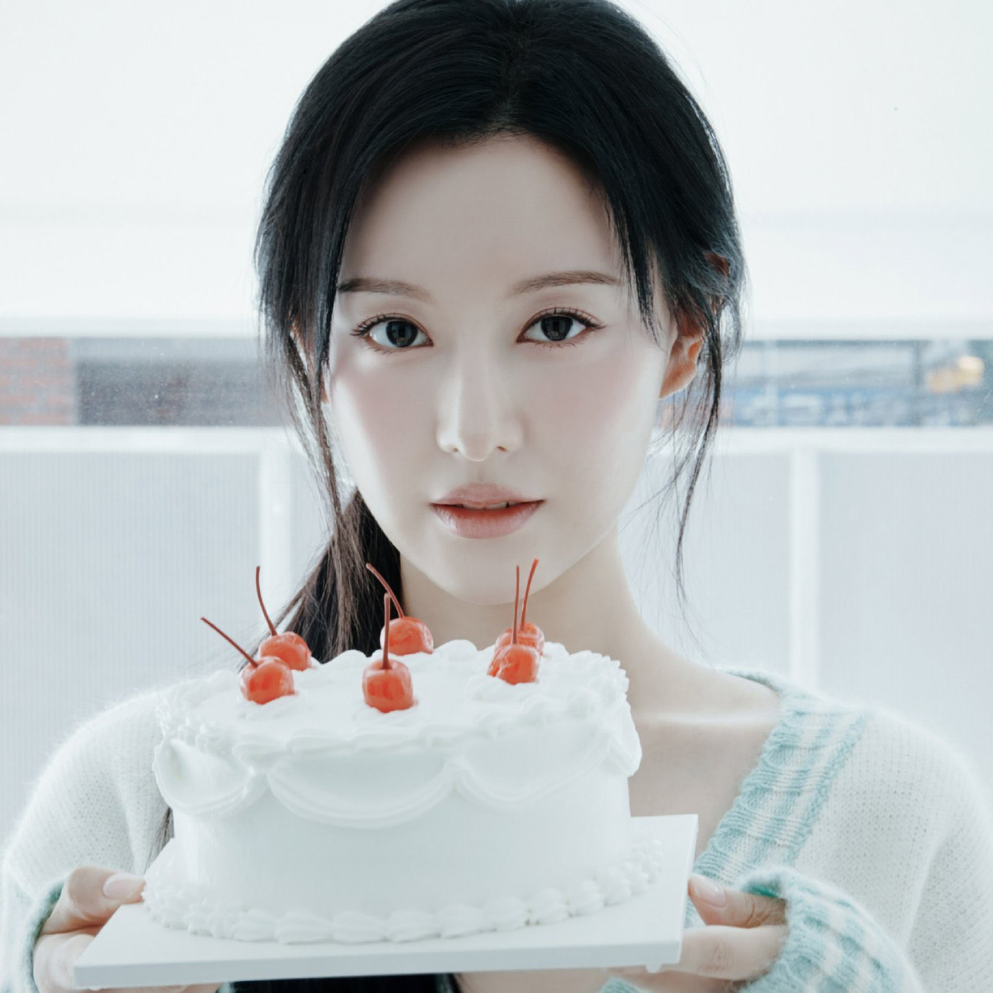 A moment captured by a fan of Kim Jiwon