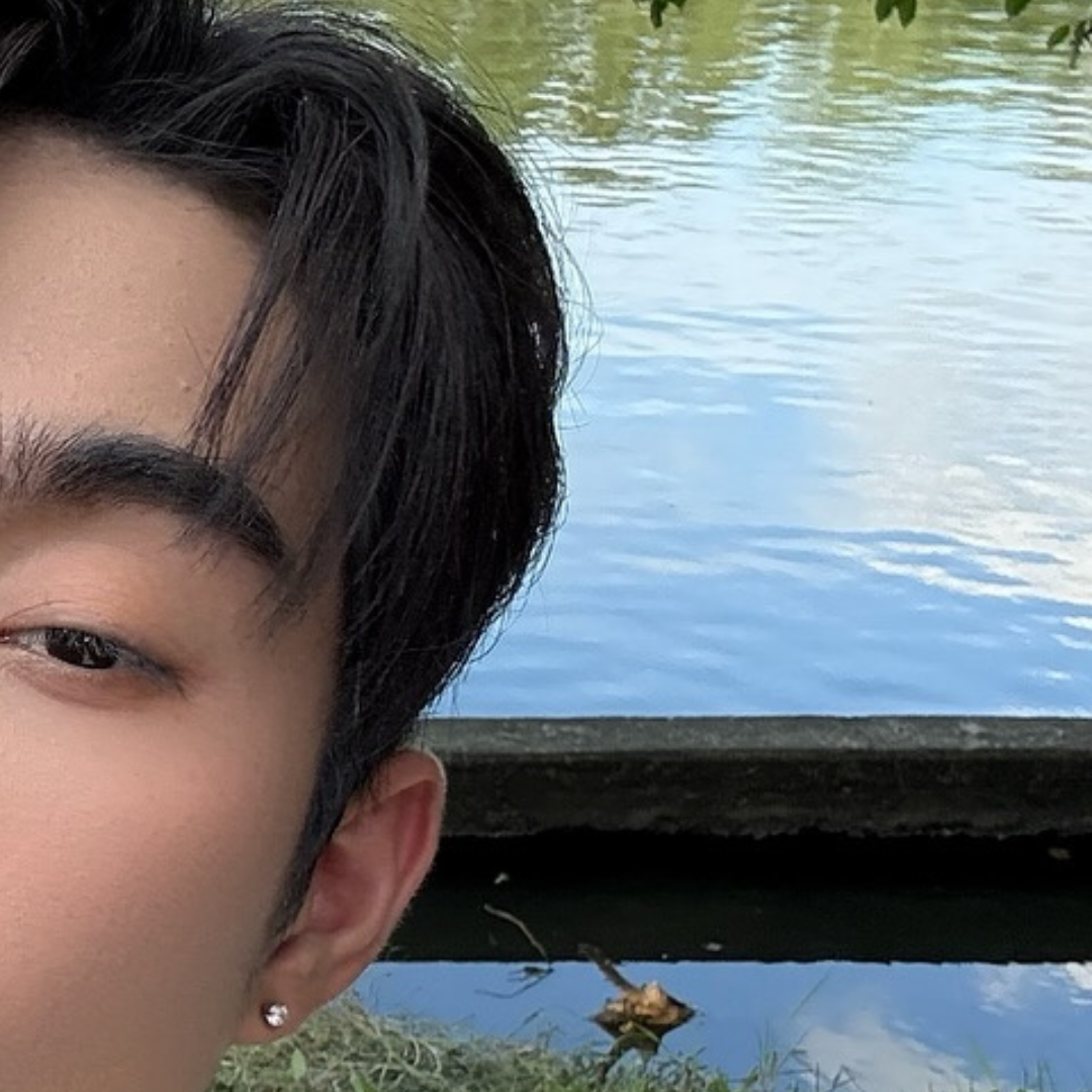 Recent activity shot of Book Kasidet Plookphol