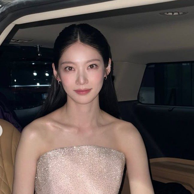 Latest photo of Gong Seungyeon