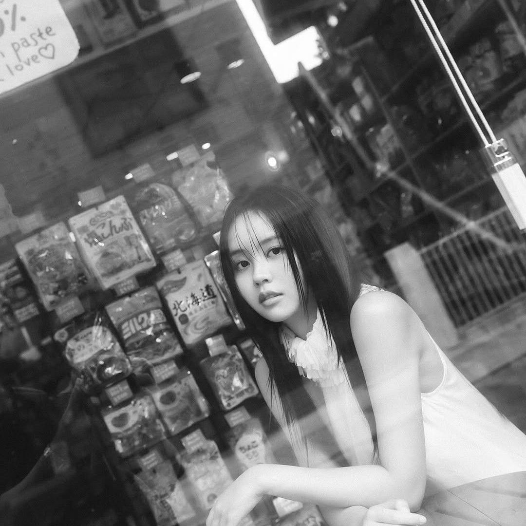 A moment captured by a fan of Kim Sohyun