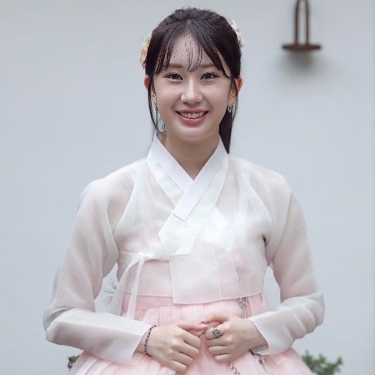 Foto kegiatan terbaru dari Jeon Yujin