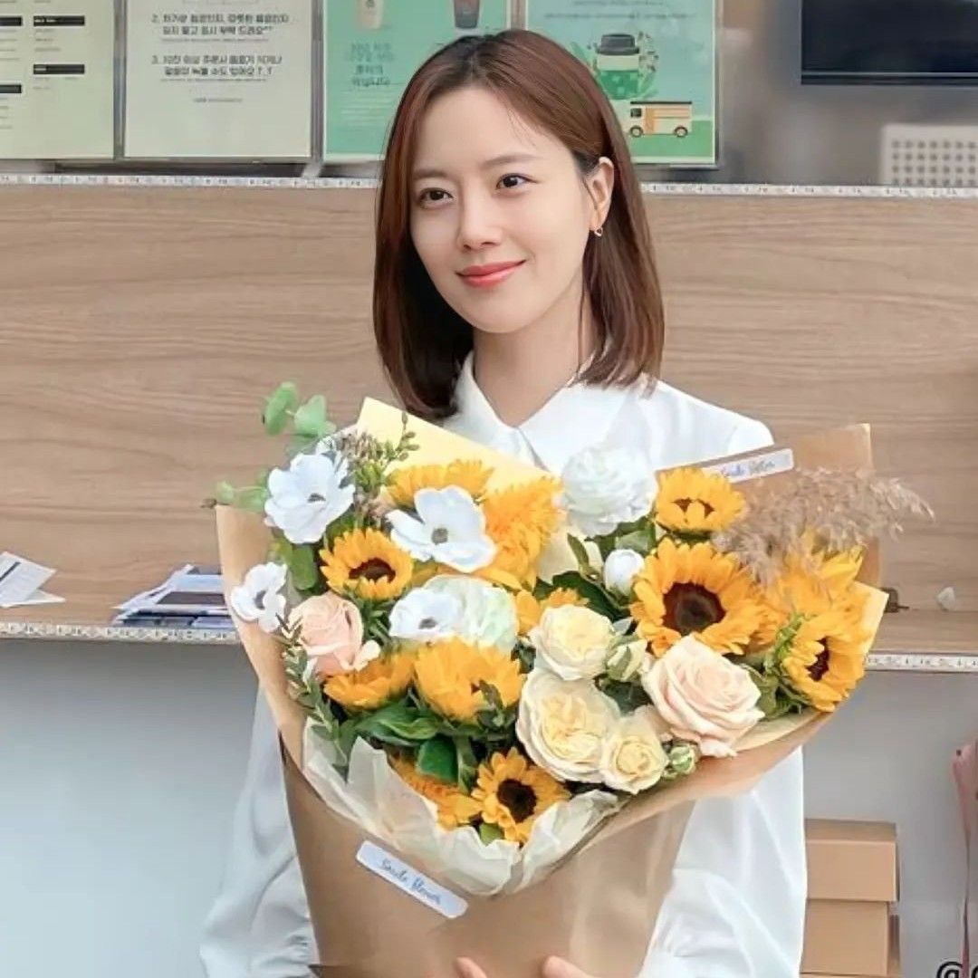 Momen yang diabadikan oleh penggemar Moon Chaewon