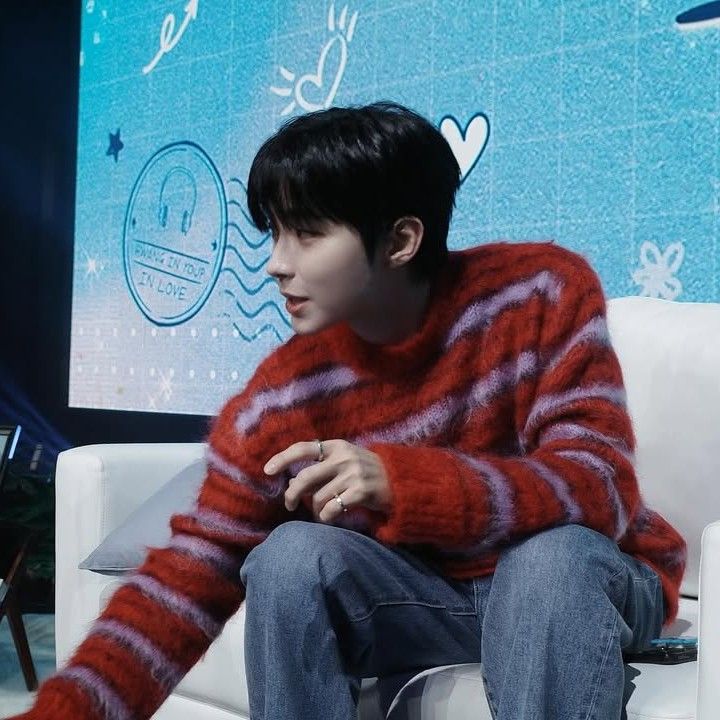 Latest photo of Hwang Inyoup