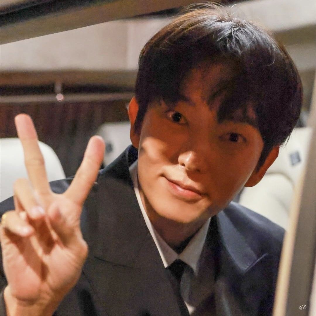 Recent activity shot of Lee Joongi