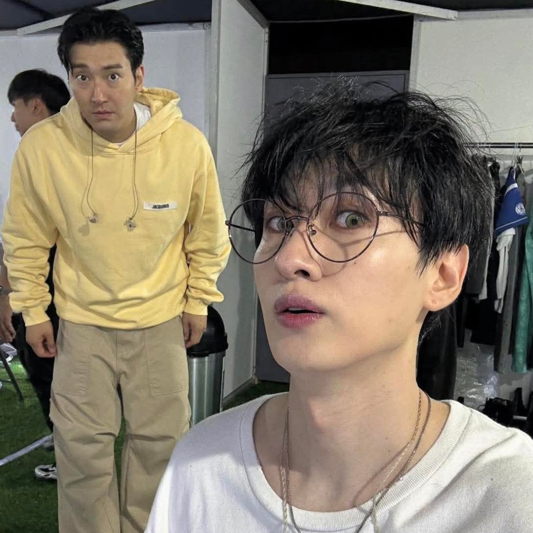 Behind-the-scenes cut of Choi Siwon