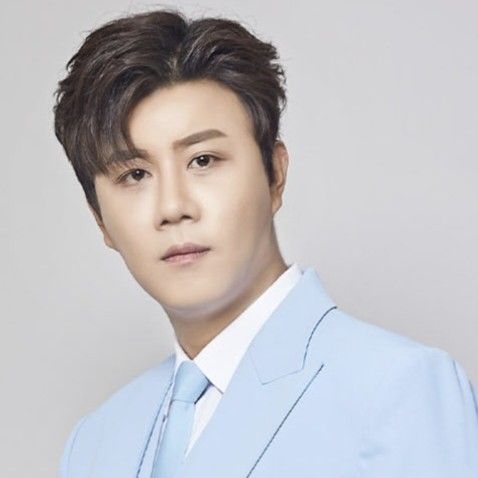 Behind-the-scenes cut of Jin Haesung