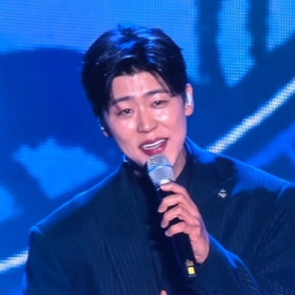 Behind-the-scenes cut of Park Jihyeon