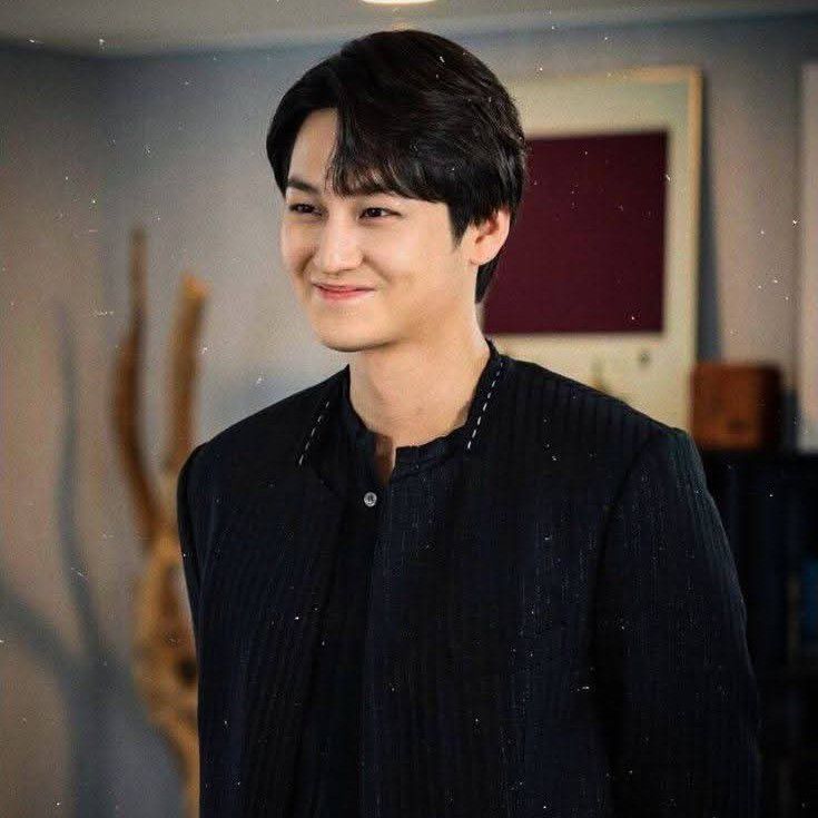 Latest photo of Kim Bum
