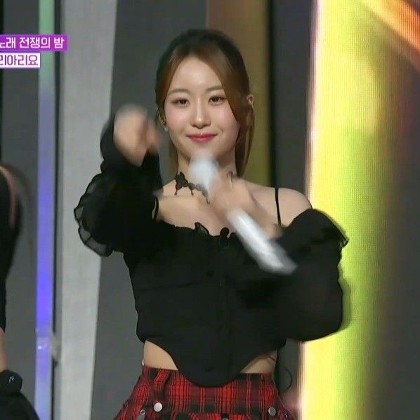 Behind-the-scenes cut of Oh Yujin